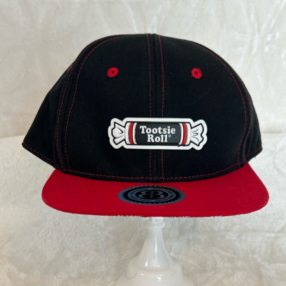 New Brisco Brand Men’s Black and Red Tootsie Roll Truckerl Hat